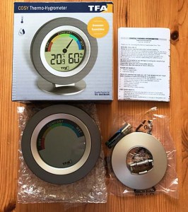 Inhalt vom TFA Dostmann Cosy digitales Thermo-Hygrometer 